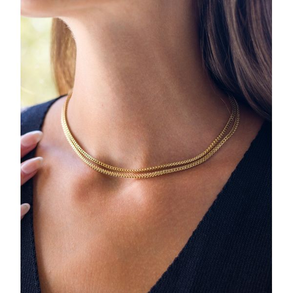 COLLIER ZAG