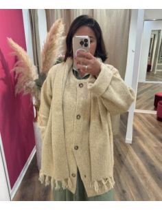 Gilet long beige avec écharpe