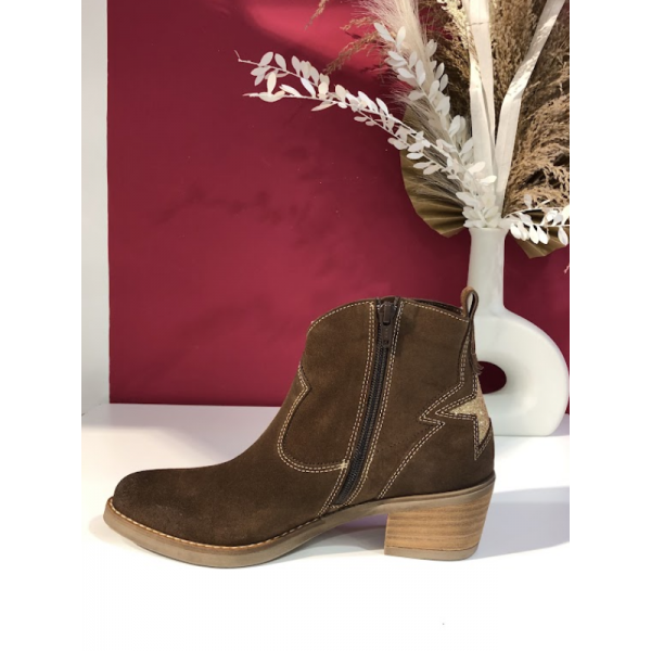 Bottines marron en cuir April MKD