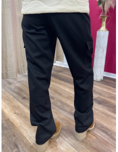 Pantalon cargo Lola Espeleta.