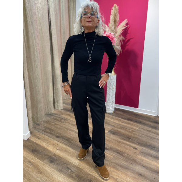 Pantalon cargo Lola Espeleta.